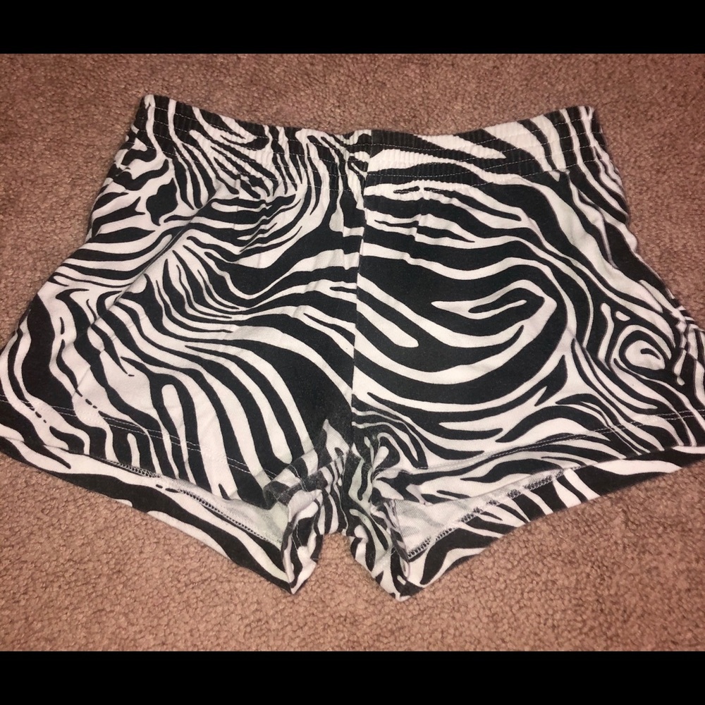 Athletic shorts